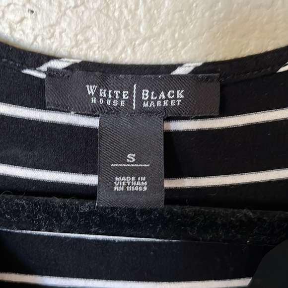 White|Black House Market Black and White Stripe top - Picture 4 of 5